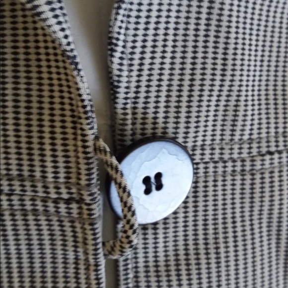 PREOWNED GIORGIO ARMANI WOMEN’S WHITE BLACK BLAZER. NYC RTW DESIGNER ITALIAN - Picture 8 of 8